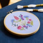 Kit broderie jardin anglais de celeste johnston DMC