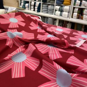 Tissu voile de coton Sunny Days rouge nerida hansen