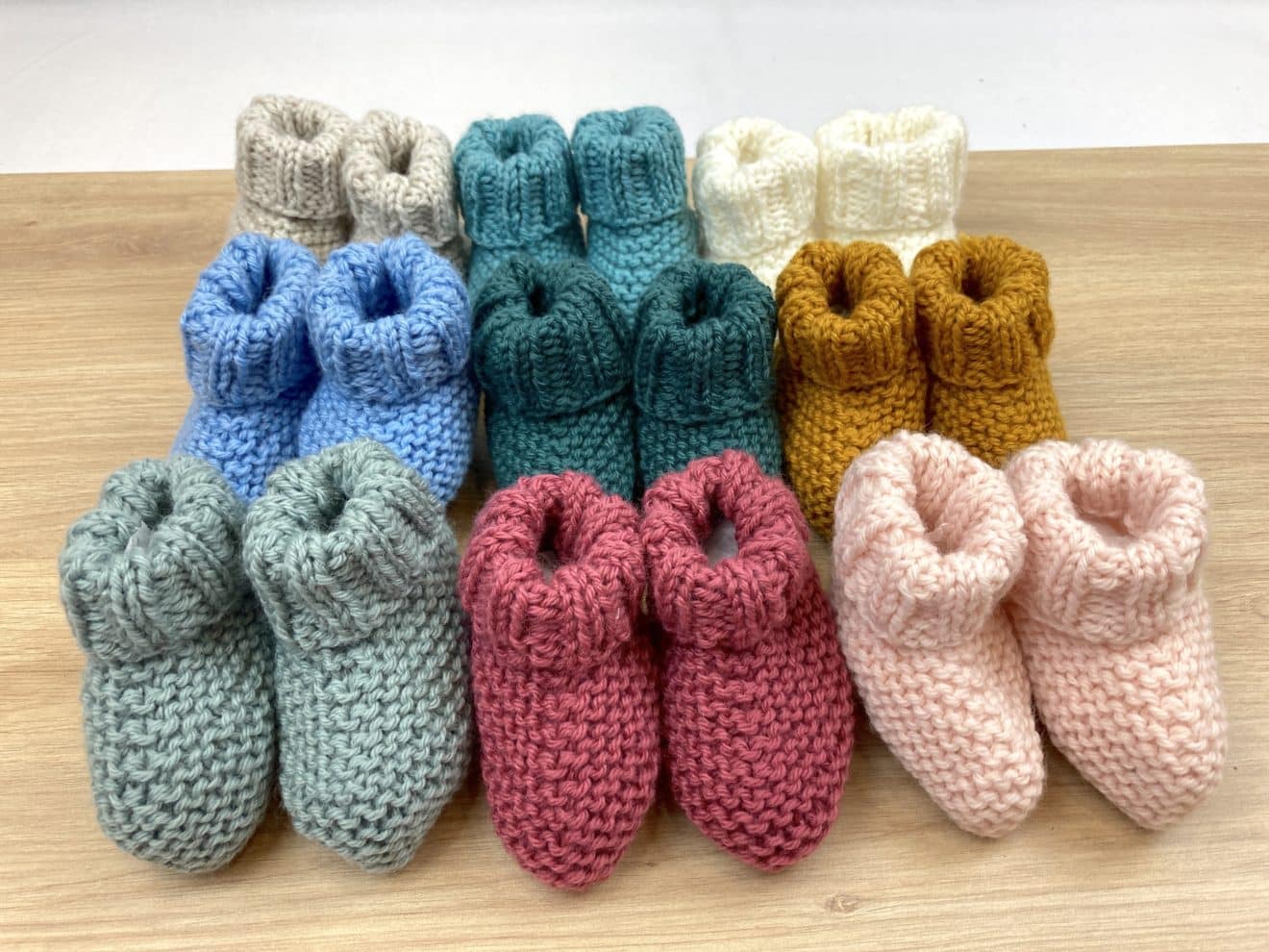 Chaussons bébé facile au tricot - Les aiguilles de Lulu