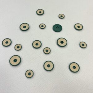 Bouton Vert et beige