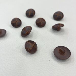 Bouton tressé imitation cuir
