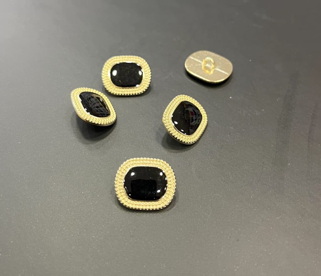 Lot De 11 Boutons En Métal Doré Vieilli - Diamètre 20mm - Couleur Or - Neuf