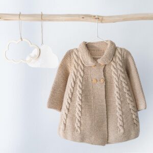 Kit tricot bébé Manteau Torsades