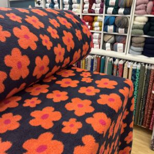 Tissu sherpa fleurs bleu et orange
