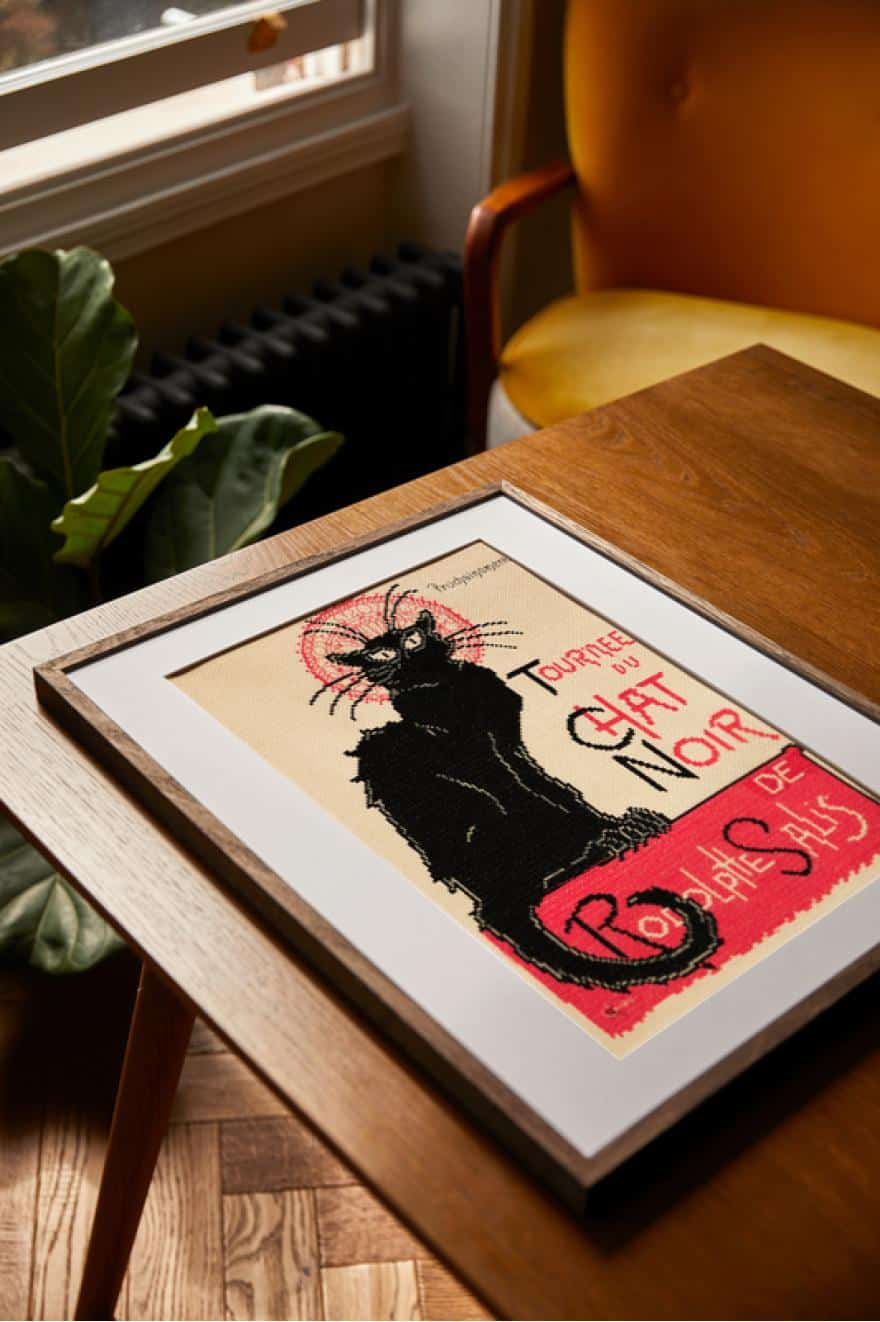 bk2010_880x1322 Kit point de croix Chat Noir