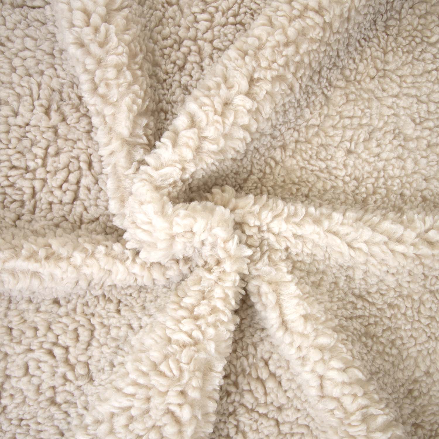 Tela de pelo sintético tipo caniche en color arena 1 01 Tissu bouclette écru